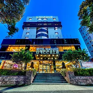 Hotel Samhaein, Jeju